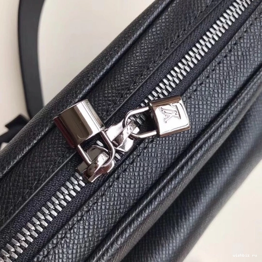 WIS Louis Vuitton Messenger 0804